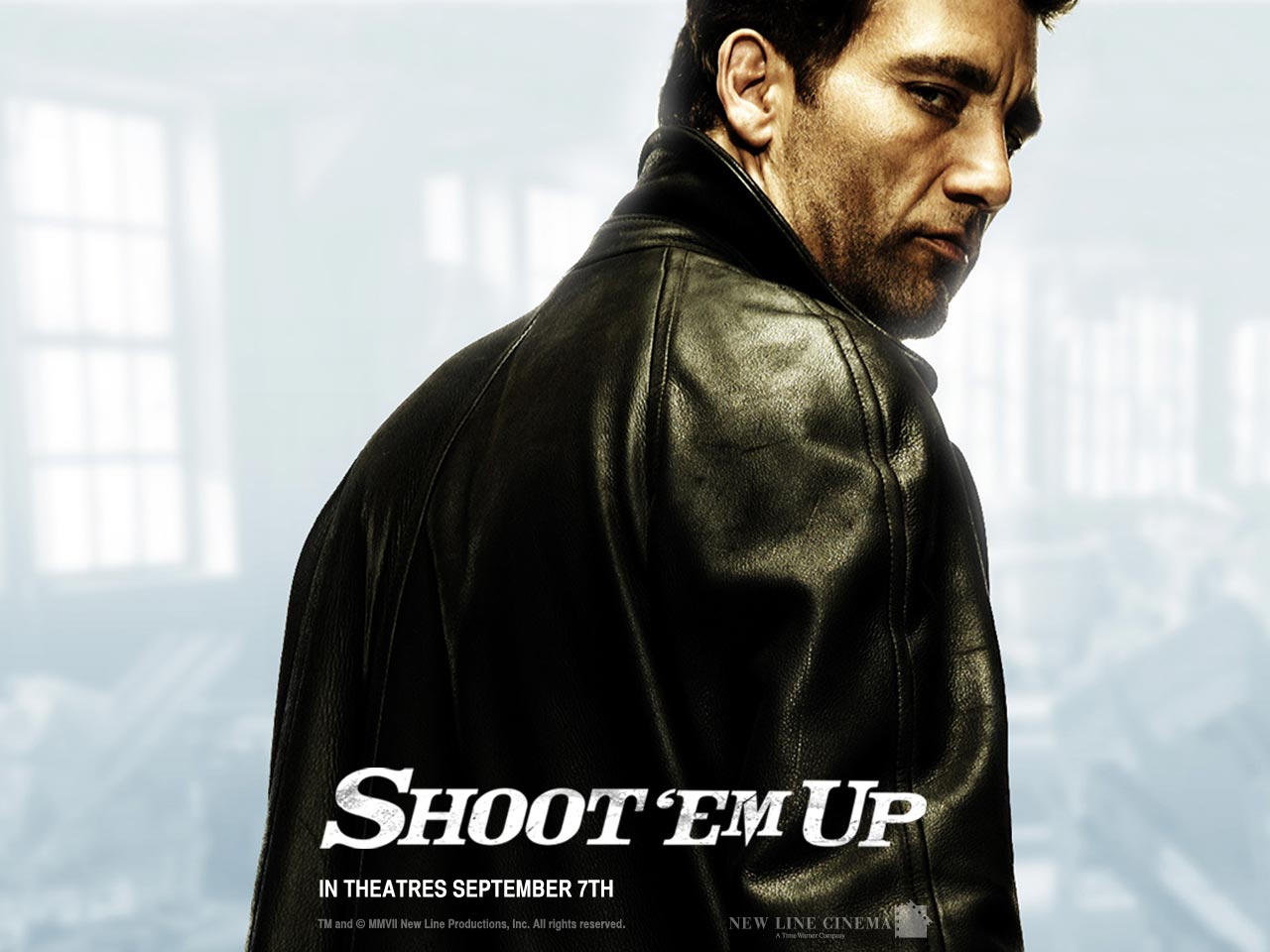 Clive Owen (Mr. Smith) in 2007 Shoot 'Em Up Wallpapers ...